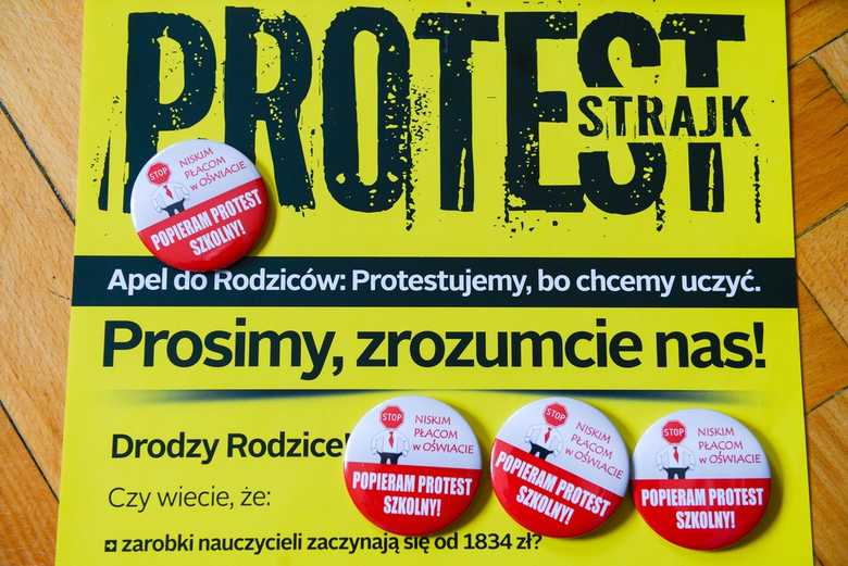 Popieramy protest nauczycieli