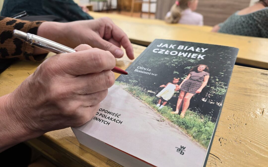 Promocja książki “Jak biały człowiek. Opowieść o Polakach i innych”